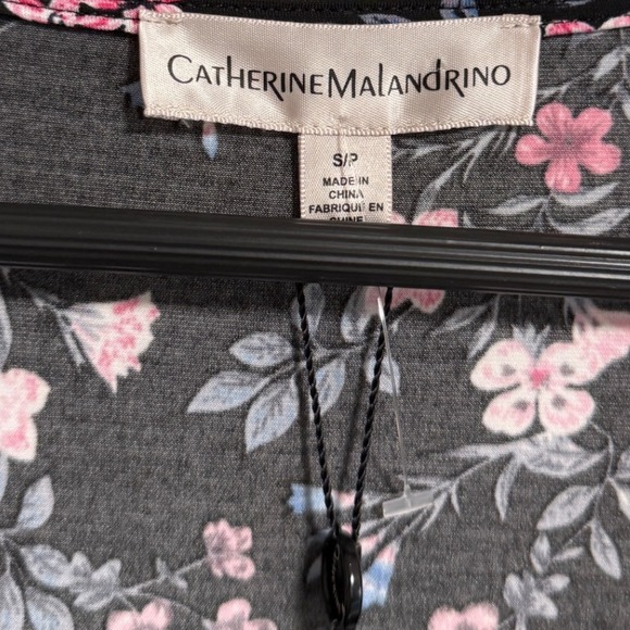 Catherine Malandrino Womens Floral Scoop Neck Short Sleeve Top Black Pink S NWT - Picture 2 of 6